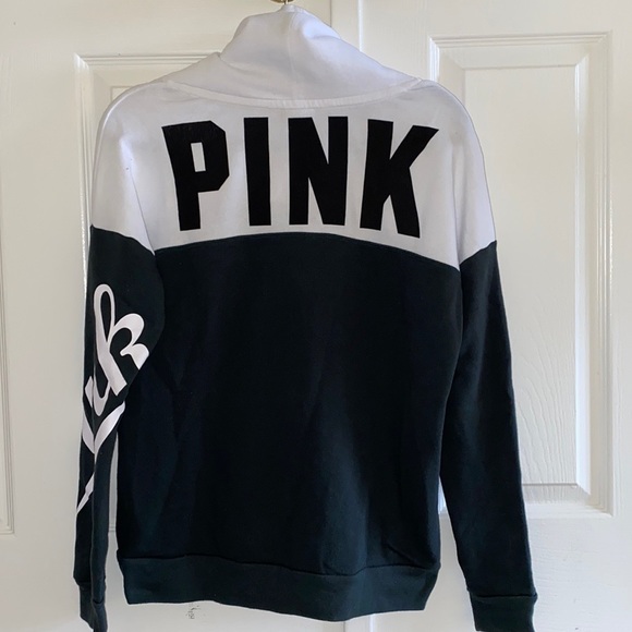 NWOT VS Pink Green and White Oversized Sweater with Drawstring - Picture 5 of 5